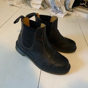 Doc Marten Chelsea Boot